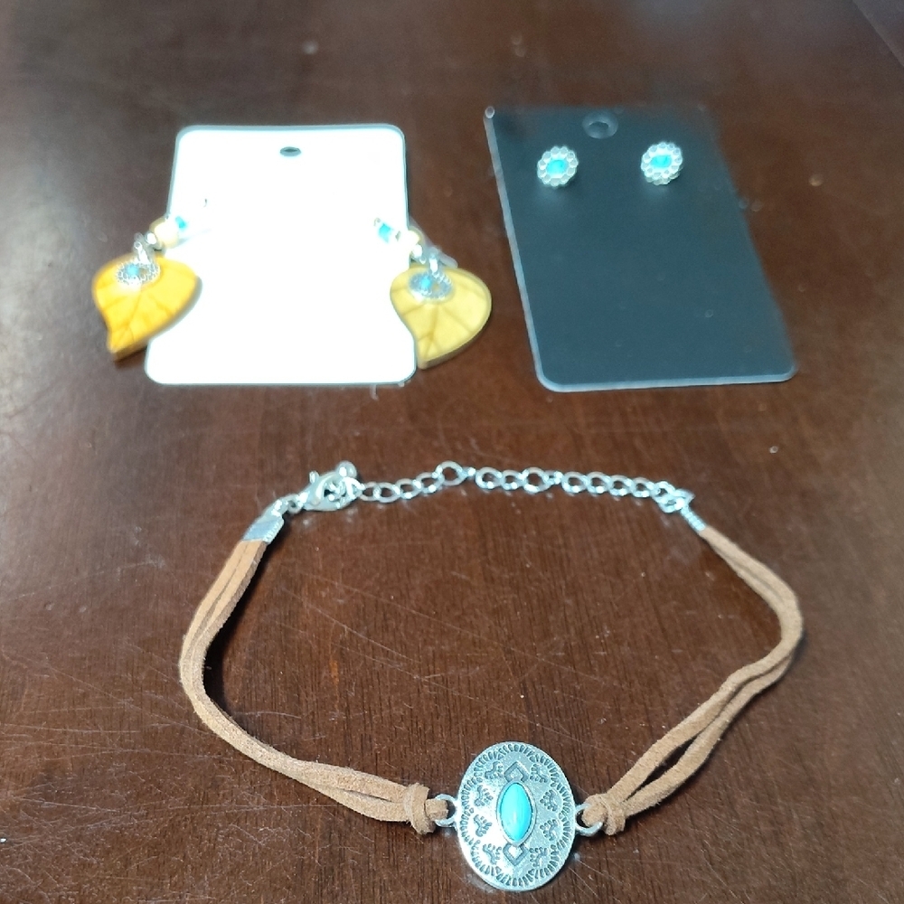 Silver and Turquoise Bracelet with Earrings Set